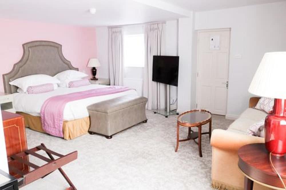 Hotel The Bird, 4*